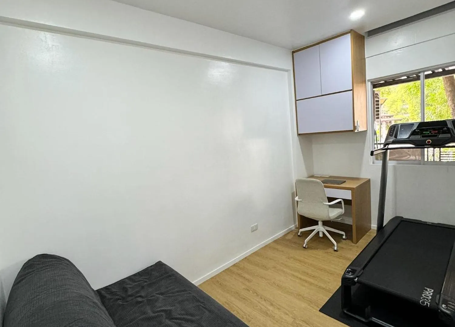 Apartment Stylish Staycation Near Bgc W/ Home Cinema Manila